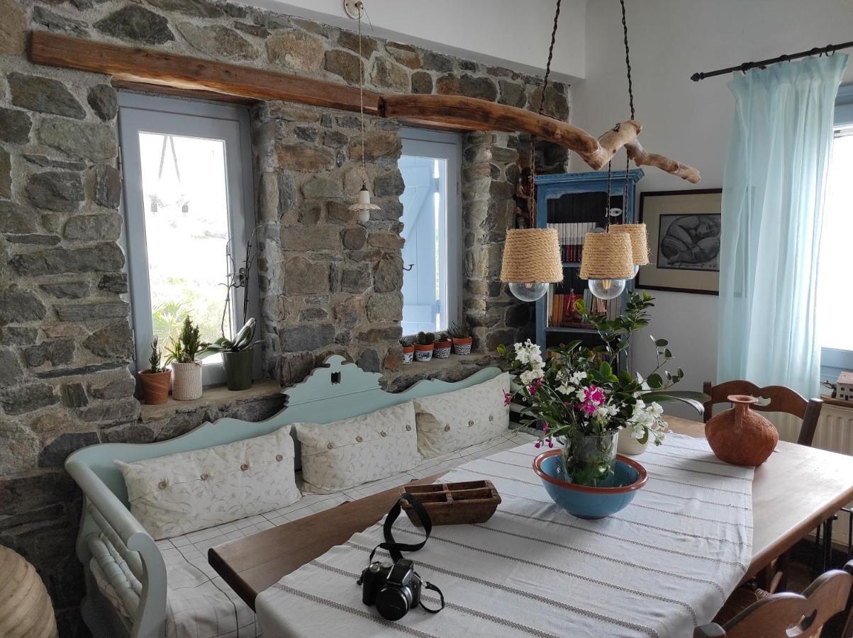 Villa C & C _ Cycladic House With Endless Sea View à Ermoúpoli Extérieur photo